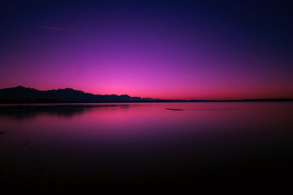 backlit-chiemsee-dawn-1363876